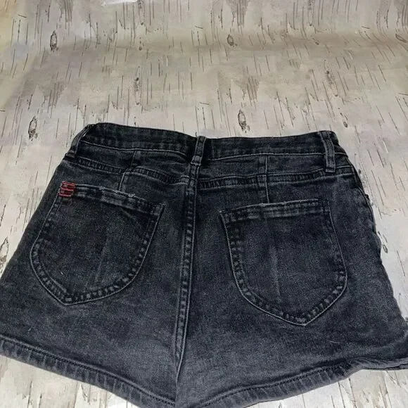 BDG pinup high waisted shorts - Picture 2 of 3